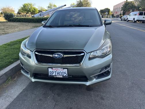 2016 Subaru Impreza 2.0i Premium