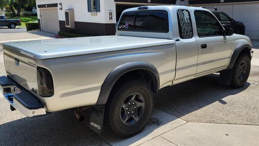 2004 Toyota Tacoma Xtracab