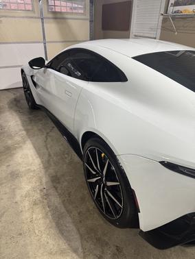 2020 Aston Martin Vantage Base