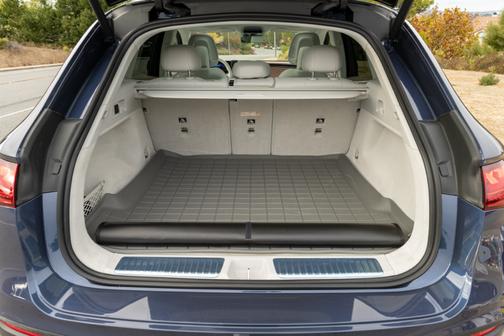 Blue 2023 Mercedes-Benz EQE 500 4MATIC