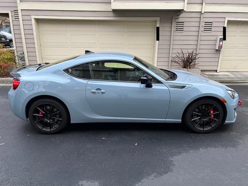 2019 Subaru BRZ Series.Gray