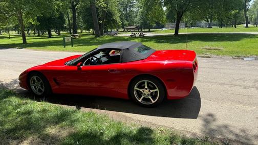 Red 2000 Chevrolet Corvette Base