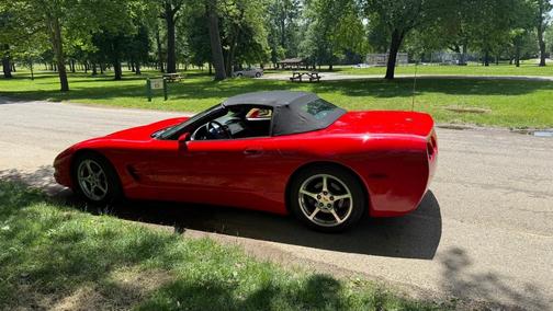 Red 2000 Chevrolet Corvette Base