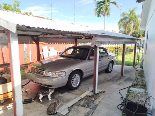 2009 Mercury Grand Marquis LS