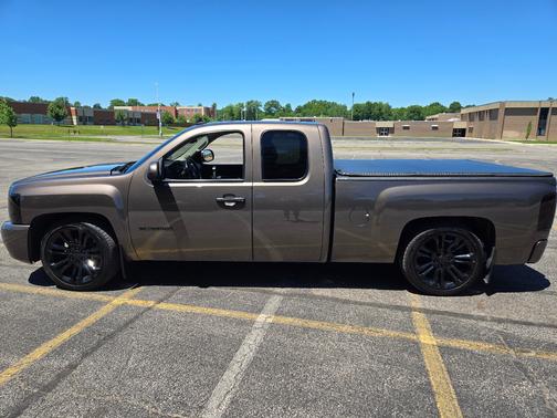 Brown 2008 Chevrolet Silverado 1500 LT1 Extended Cab