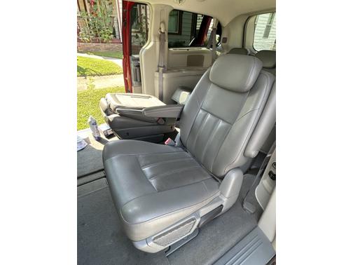 2008 Chrysler Town & Country Touring