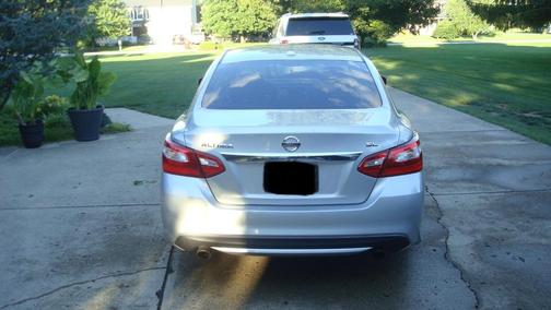 Silver 2016 Nissan Altima 2.5 SL