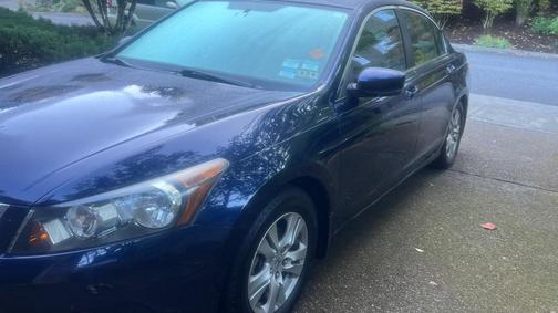 Blue 2009 Honda Accord LX-P