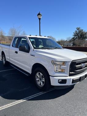 White 2015 Ford F-150 XL