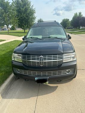2014 Lincoln Navigator L