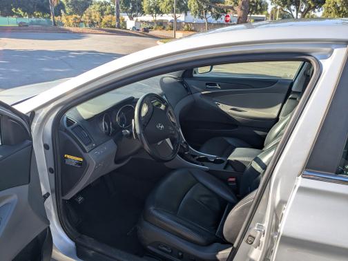 2011 Hyundai SONATA SE 2.0T