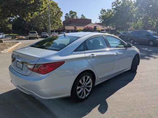 2011 Hyundai SONATA SE 2.0T