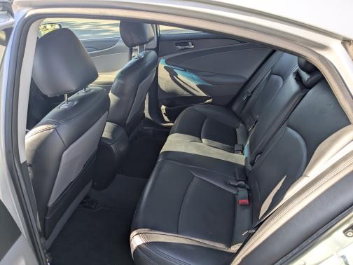 2011 Hyundai SONATA SE 2.0T
