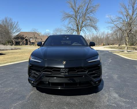 2021 Lamborghini Urus Base