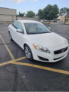 2013 Volvo C70 T5