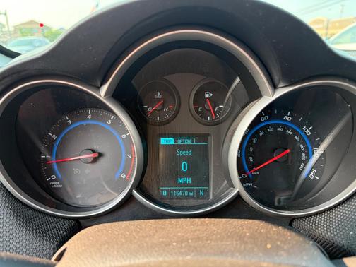 Gray 2015 Chevrolet Cruze 2LT