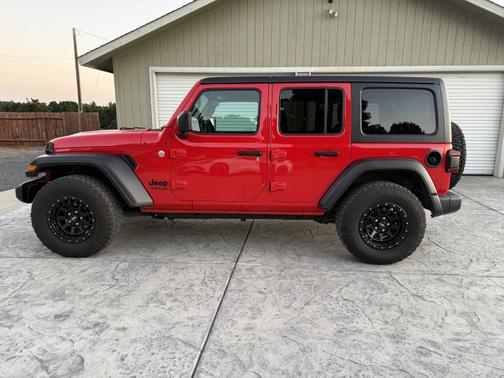 2019 Jeep Wrangler Unlimited Sport