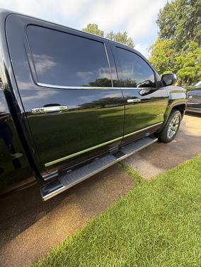 Black 2014 GMC Sierra 1500 SLT