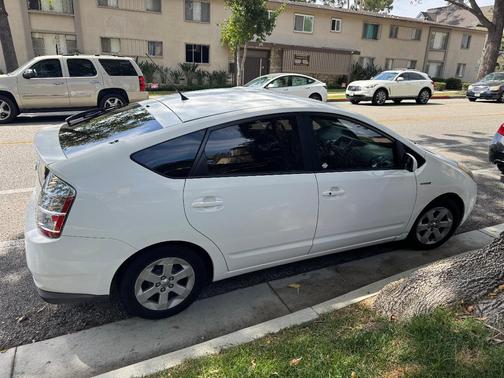 White 2009 Toyota Prius Standard