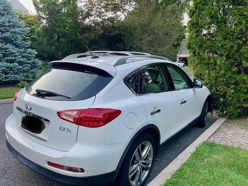 2011 INFINITI EX35 Journey