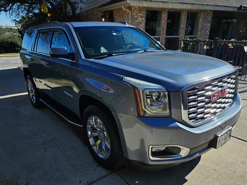 2016 GMC Yukon SLT