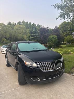 Black 2014 Lincoln MKX Base