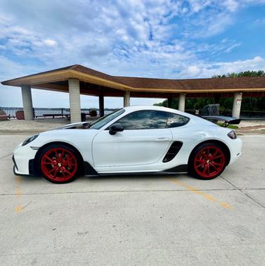 White 2019 Porsche 718 Cayman 718 Cayman