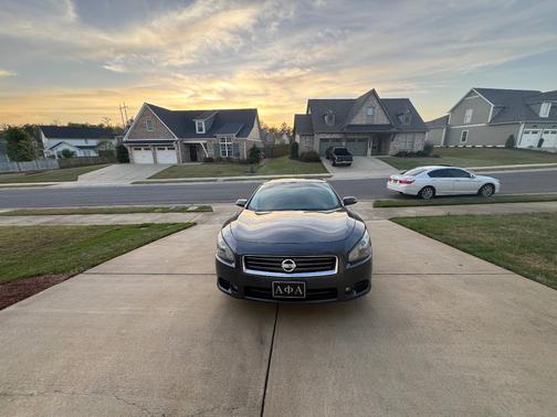 Gray 2012 Nissan Maxima SV