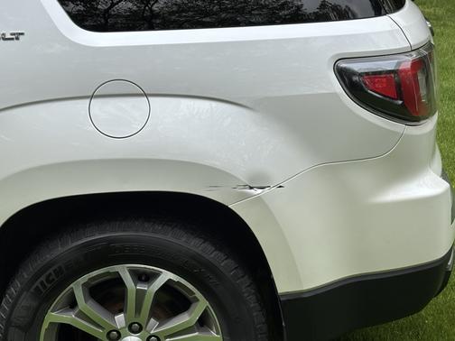 2016 GMC Acadia SLT-1