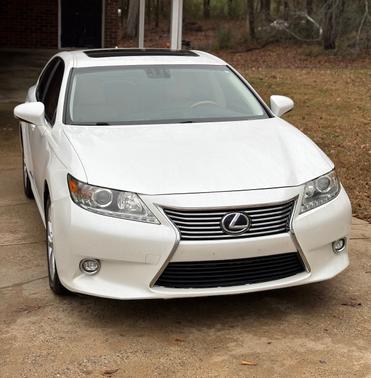 2014 Lexus ES 300h Base