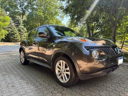 Brown 2011 Nissan Juke SL