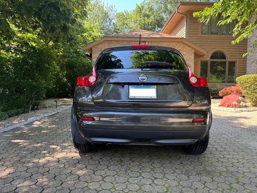 Brown 2011 Nissan Juke SL