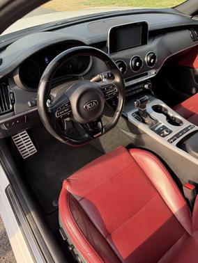 White 2019 Kia Stinger GT