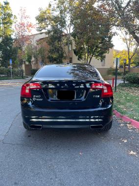2017 Volvo S60 Inscription T5 Platinum