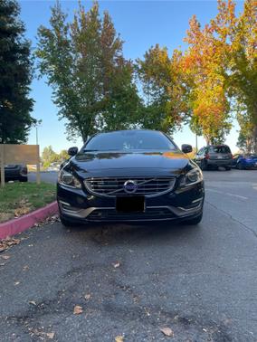 2017 Volvo S60 Inscription T5 Platinum