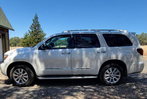 White 2018 Toyota Sequoia Platinum