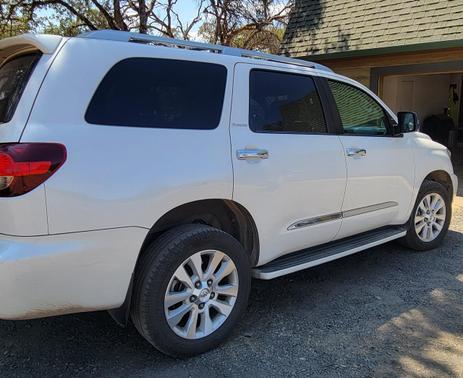 White 2018 Toyota Sequoia Platinum