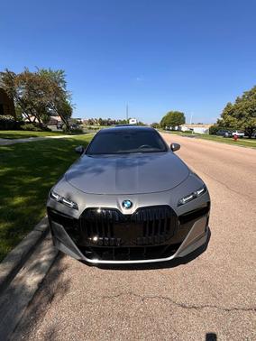 2024 BMW 760 i xDrive