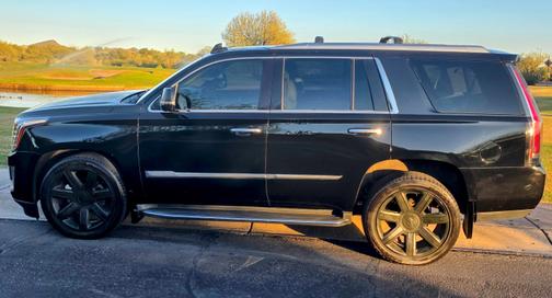 2016 Cadillac Escalade Luxury