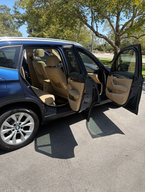 Blue 2014 BMW X1 xDrive 28i