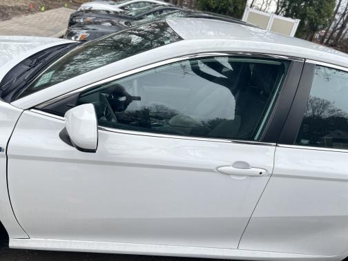 2020 Toyota Camry Hybrid LE