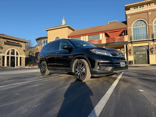 2022 Honda Pilot Elite