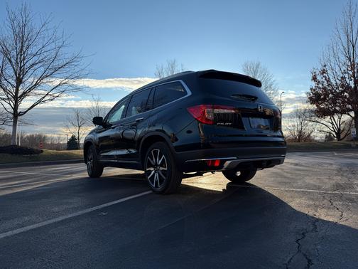 2022 Honda Pilot Elite