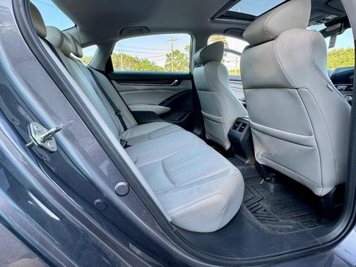 Gray 2018 Honda Accord EX-L