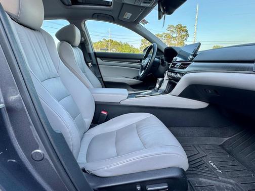 Gray 2018 Honda Accord EX-L