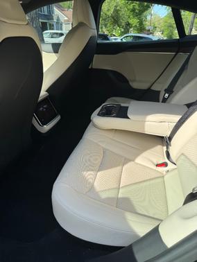 Black 2022 Tesla Model S Long Range
