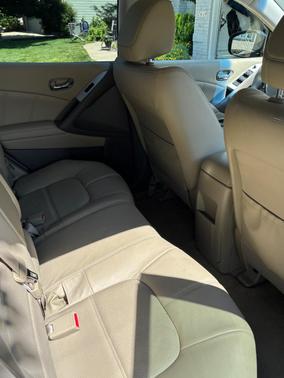 Beige 2013 Nissan Murano SL