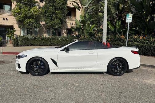 2022 BMW M850 i xDrive