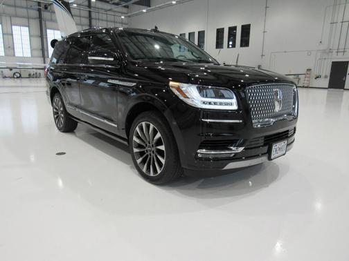 Black 2021 Lincoln Navigator Reserve