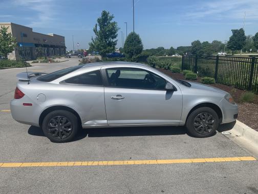 Photo 3 of 6 of 2007 Pontiac G5 Base